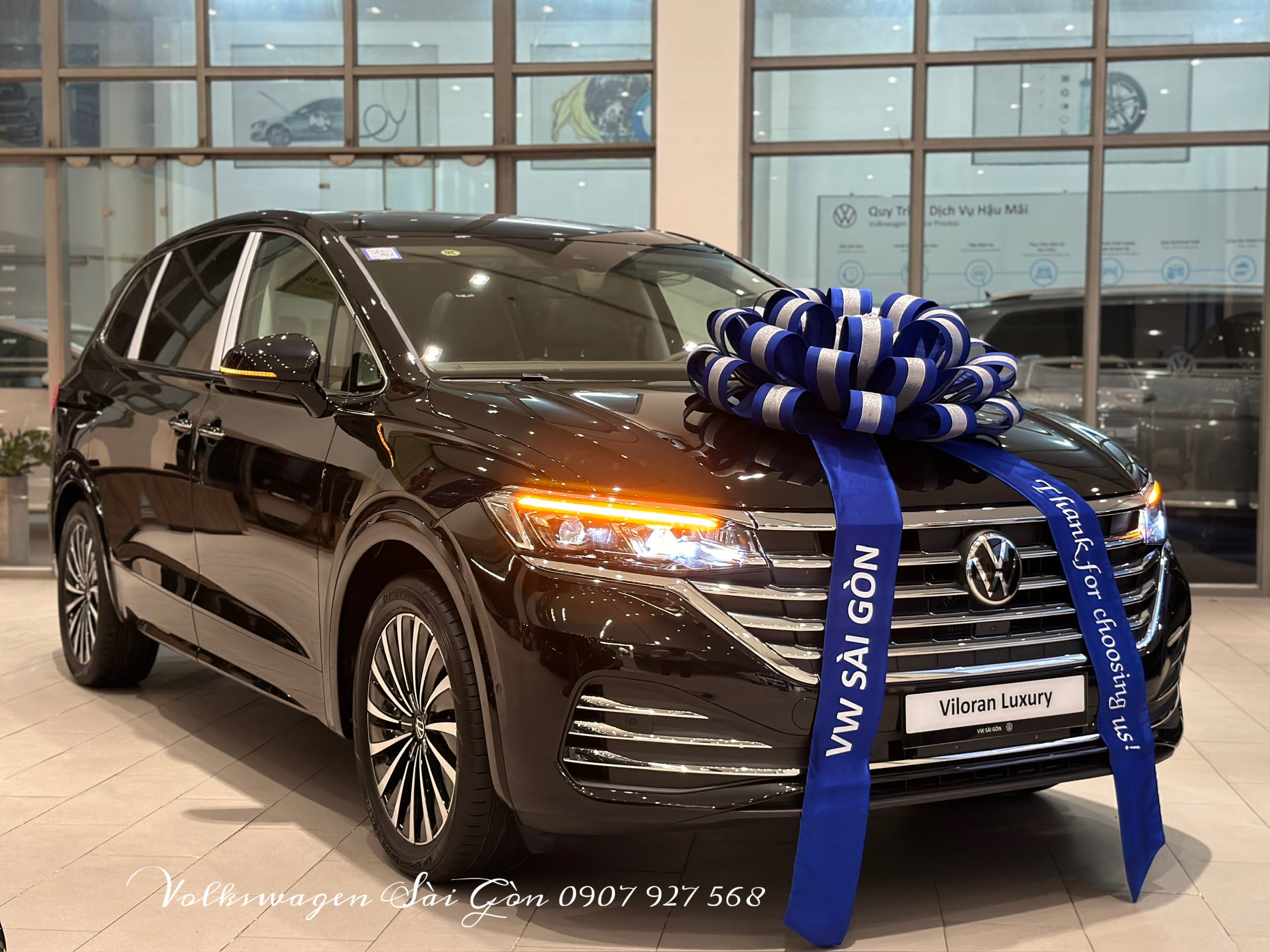 Volkswagen Viloran - Thiết Kế Tinh Tế, Không Gian Rộng Rãi