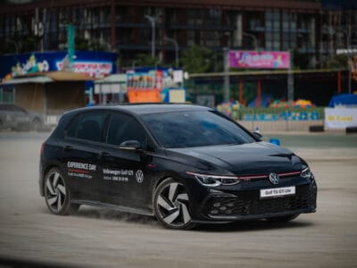 Volkswagen Golf 1.5 eTSI Style 2025