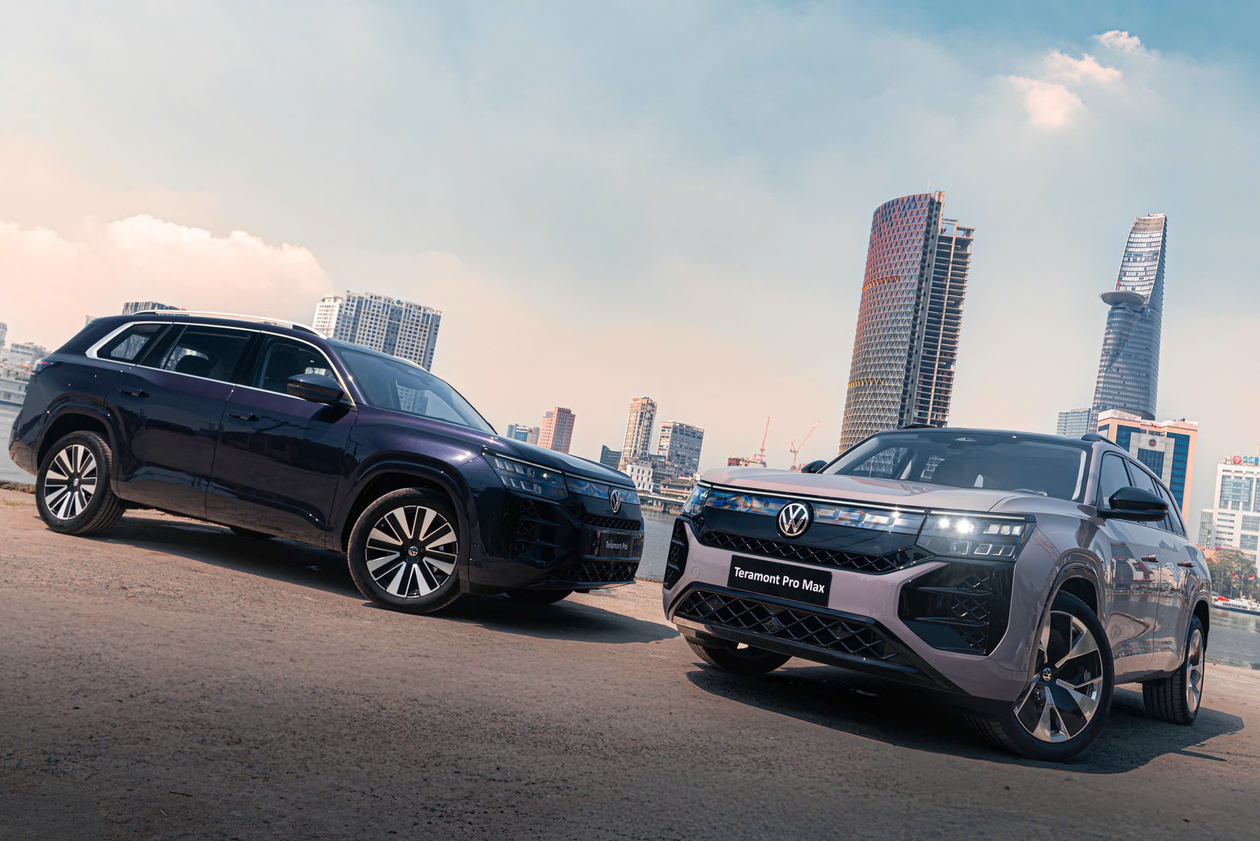 So sánh Volkswagen Teramont Pro và Pro Max
