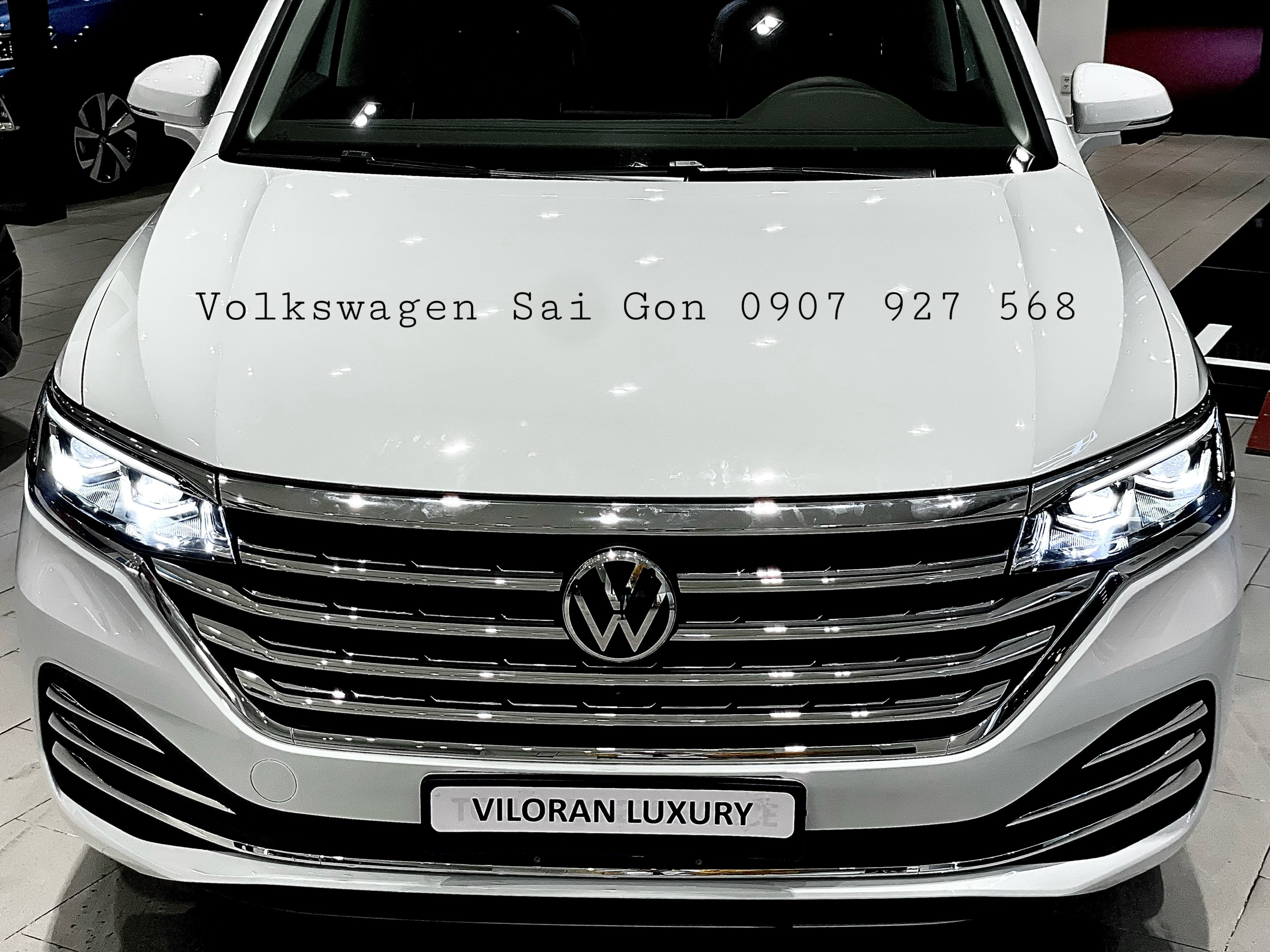 Phần đầu xe Volkswagen Viloran Luxury 2026 MPV 7 chỗ cao cấp