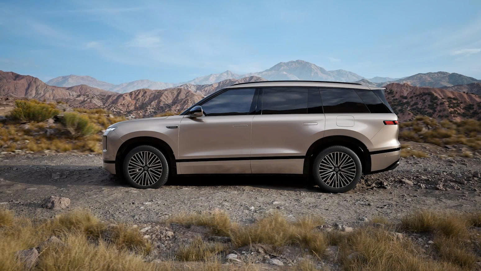 Hình ảnh Volkswagen ID. ERA 9X 2026 - mẫu SUV Full-Size hoàn toàn mới của Volkswagen. Xe sở hữu kích thước 5.207 mm, cấu hình 6 chỗ thương gia, động cơ EREV công suất 510 mã lực, phạm vi hoạt động lên tới 1.651 km. Volkswagen ID. ERA 9X dự kiến sẽ trở thành mẫu SUV cao cấp hàng đầu của Volkswagen trong giai đoạn 2026-2030.