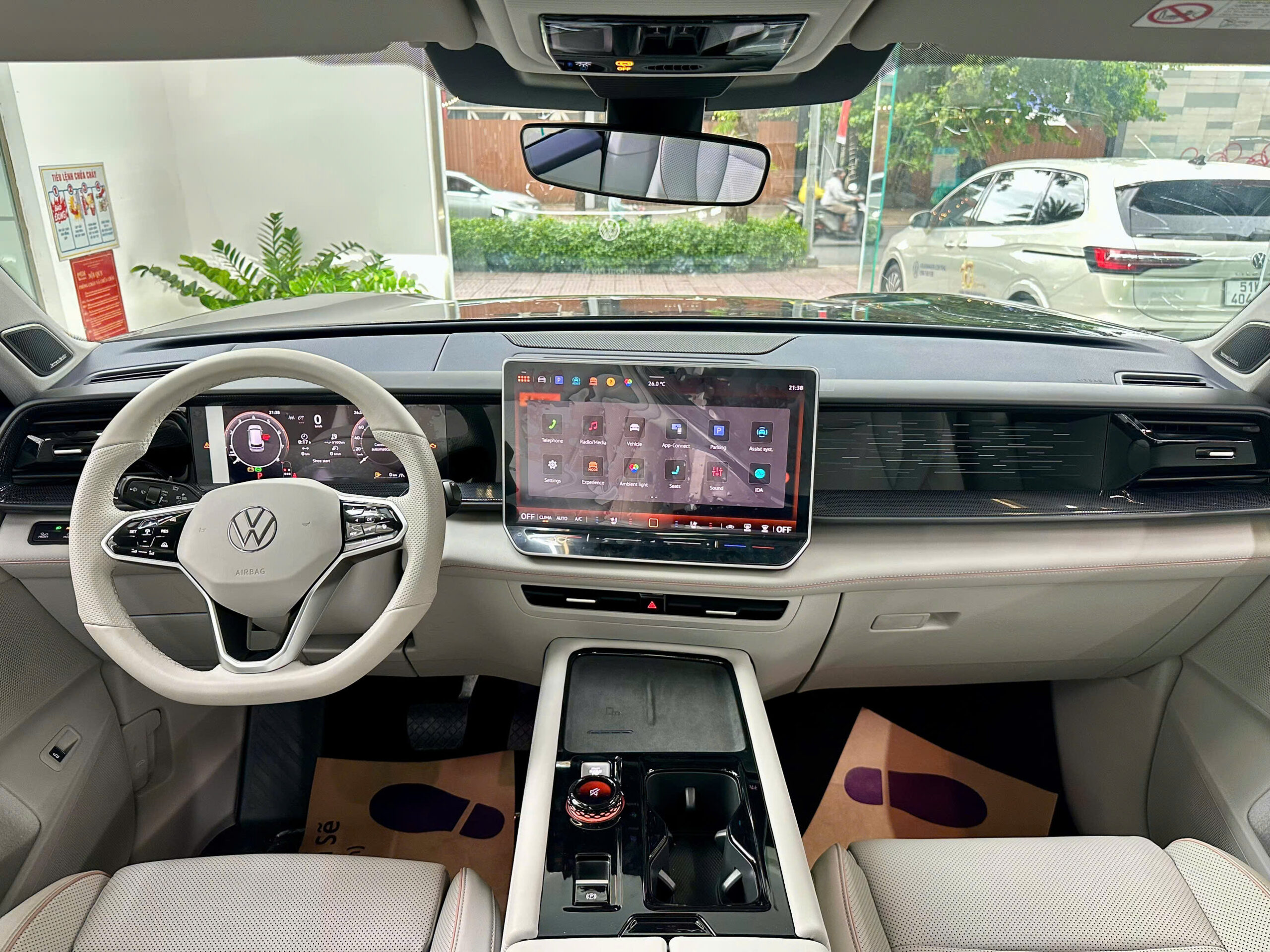 Màn hình cảm ứng 15 inch trên Volkswagen Teramont Pro 2026
