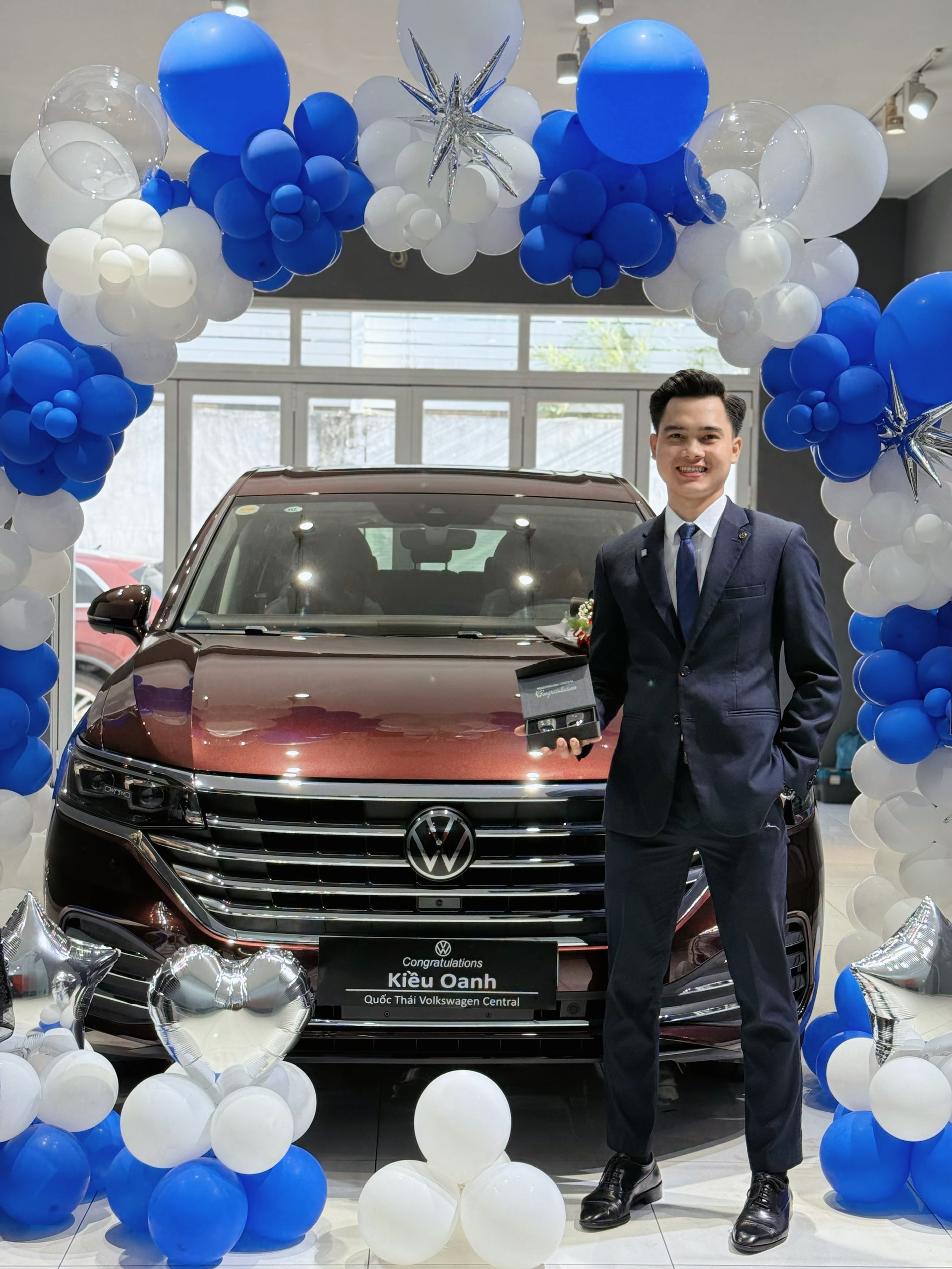 Quốc Thái Volkswagen - Chuyên viên tư vấn kinh doanh Volkswagen Central